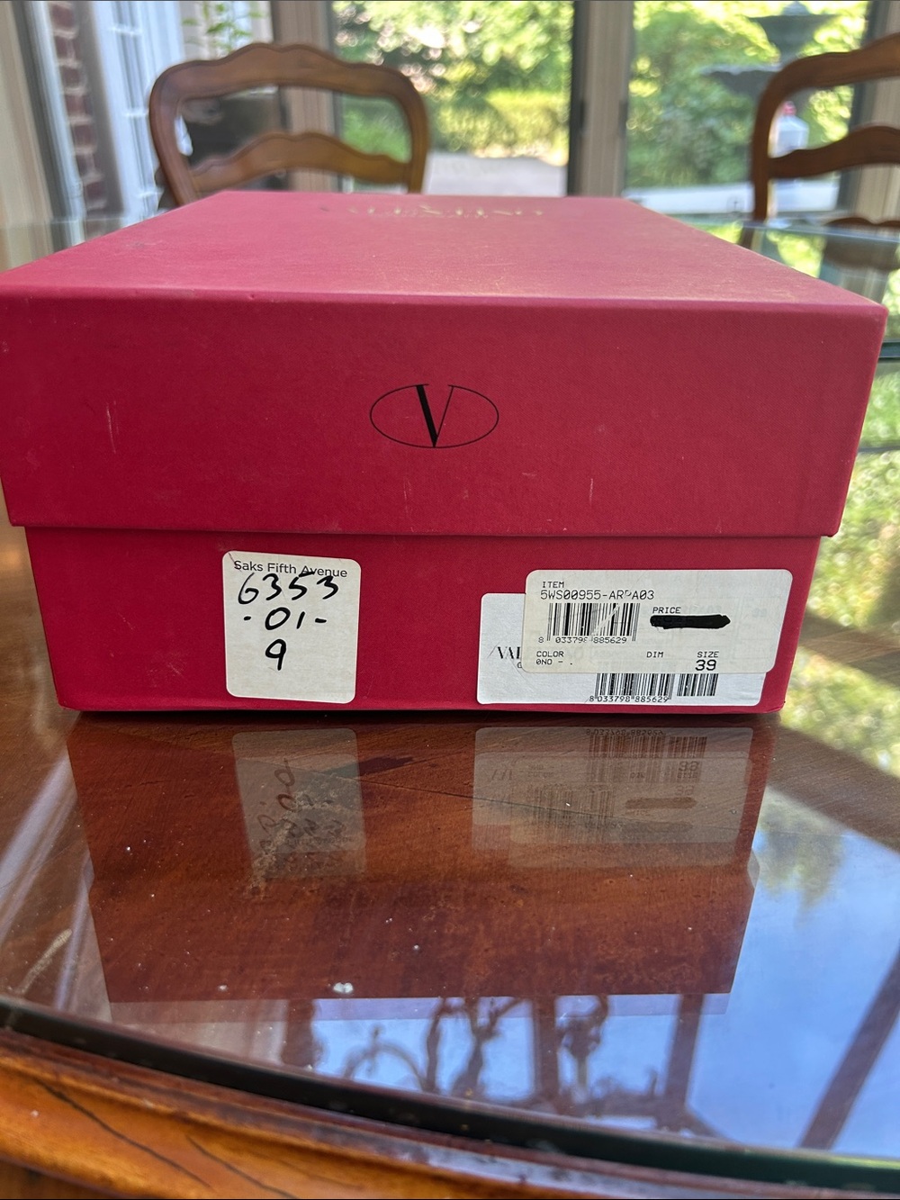 Valentino Black Pointy Toe Heels in Box